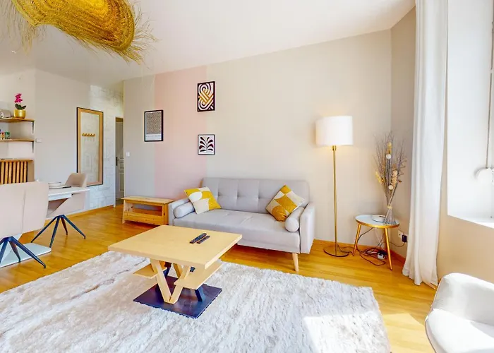 L'ecrin Cozy - Thermal - Cite Judiciaire 4 Personnes Apartamento *